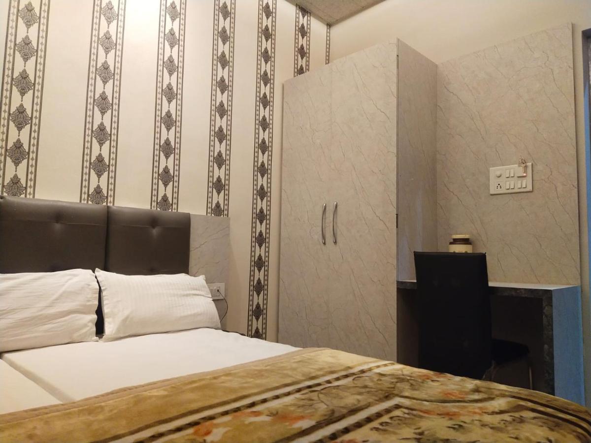 Hotel Gateway Kailash Βαρανάσι Εξωτερικό φωτογραφία