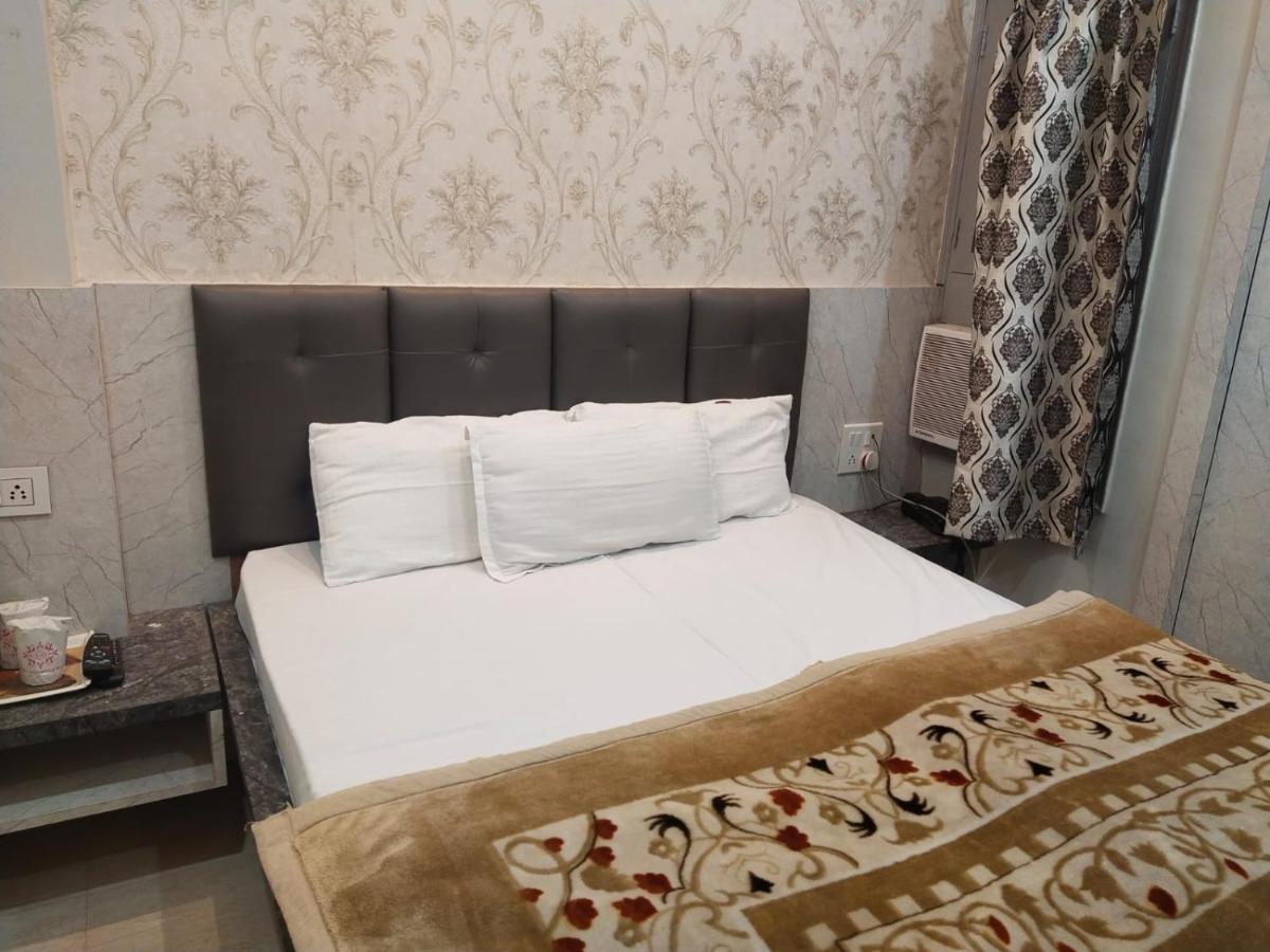 Hotel Gateway Kailash Βαρανάσι Εξωτερικό φωτογραφία