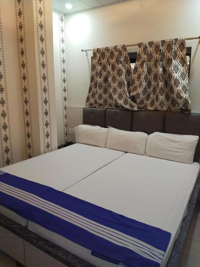 Hotel Gateway Kailash Βαρανάσι Εξωτερικό φωτογραφία
