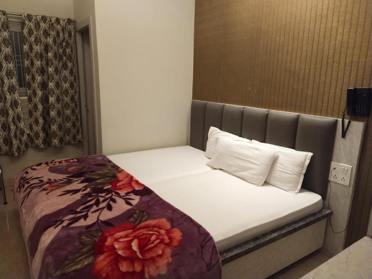 Hotel Gateway Kailash Βαρανάσι Εξωτερικό φωτογραφία