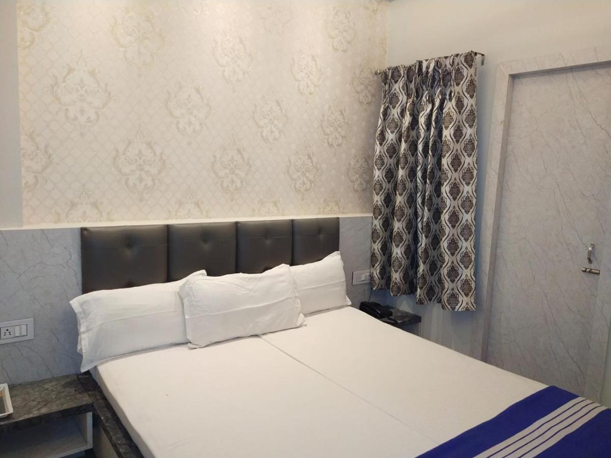Hotel Gateway Kailash Βαρανάσι Εξωτερικό φωτογραφία