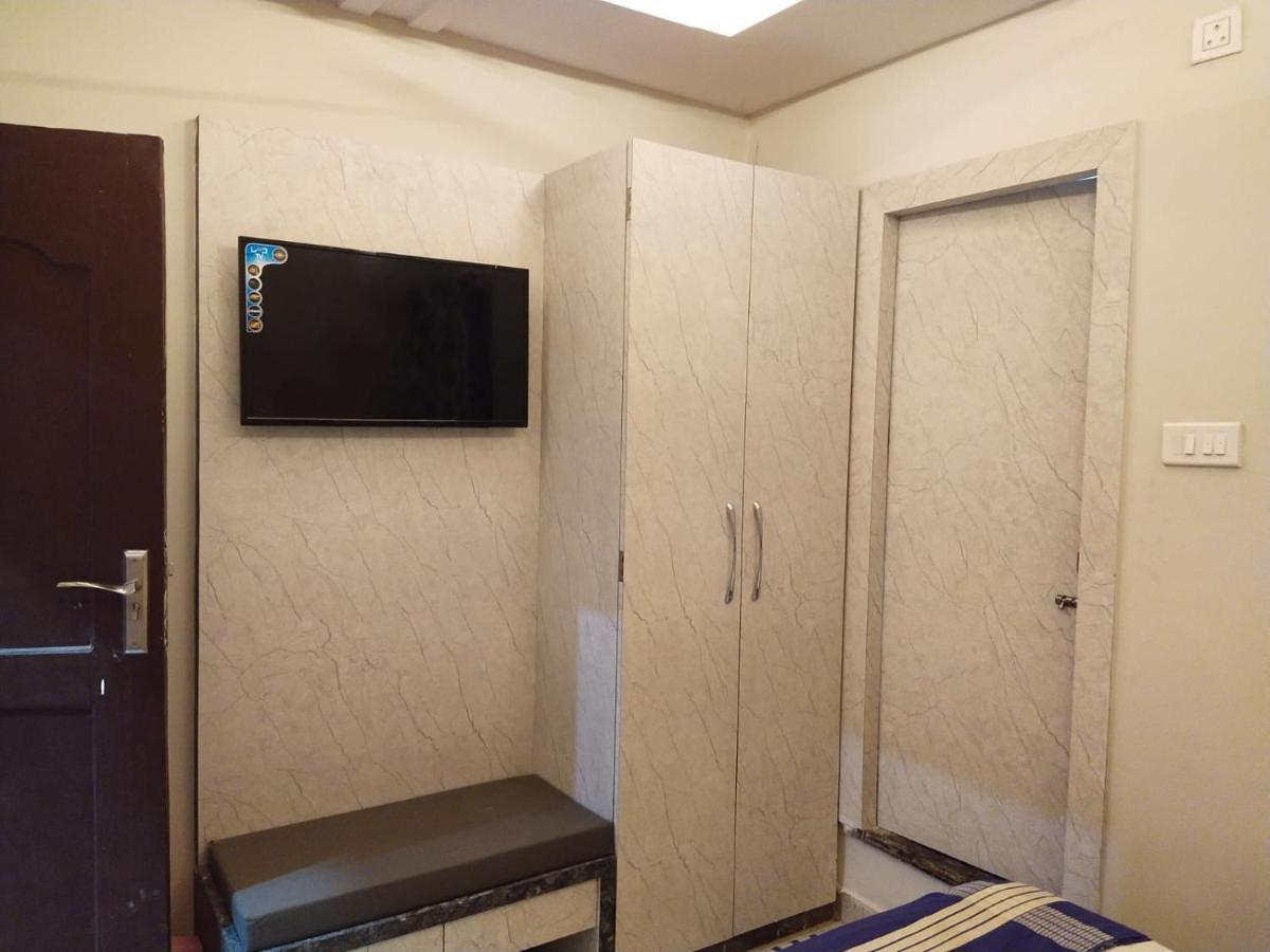 Hotel Gateway Kailash Βαρανάσι Εξωτερικό φωτογραφία
