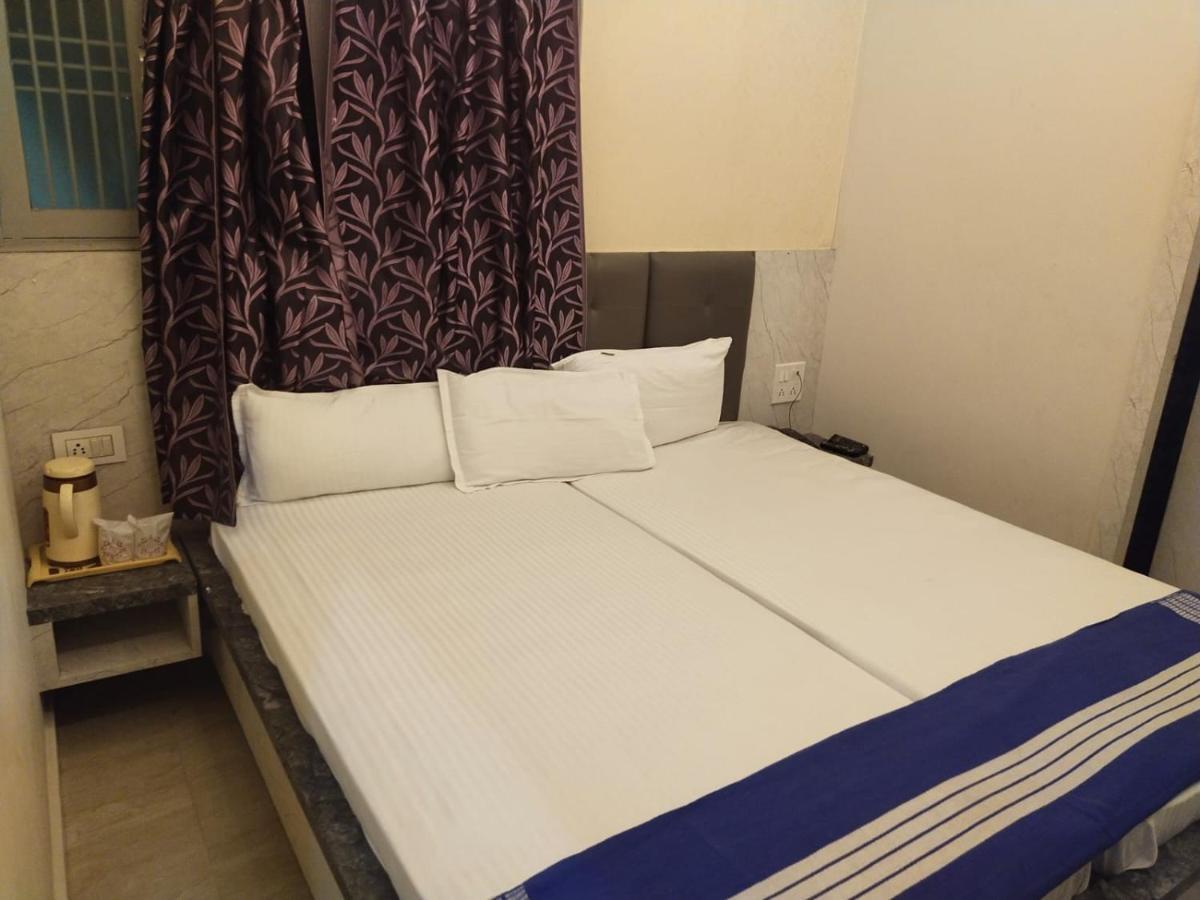 Hotel Gateway Kailash Βαρανάσι Εξωτερικό φωτογραφία