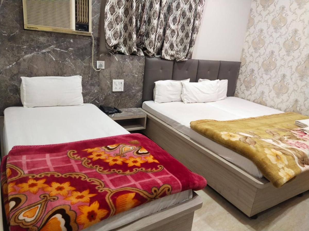 Hotel Gateway Kailash Βαρανάσι Εξωτερικό φωτογραφία