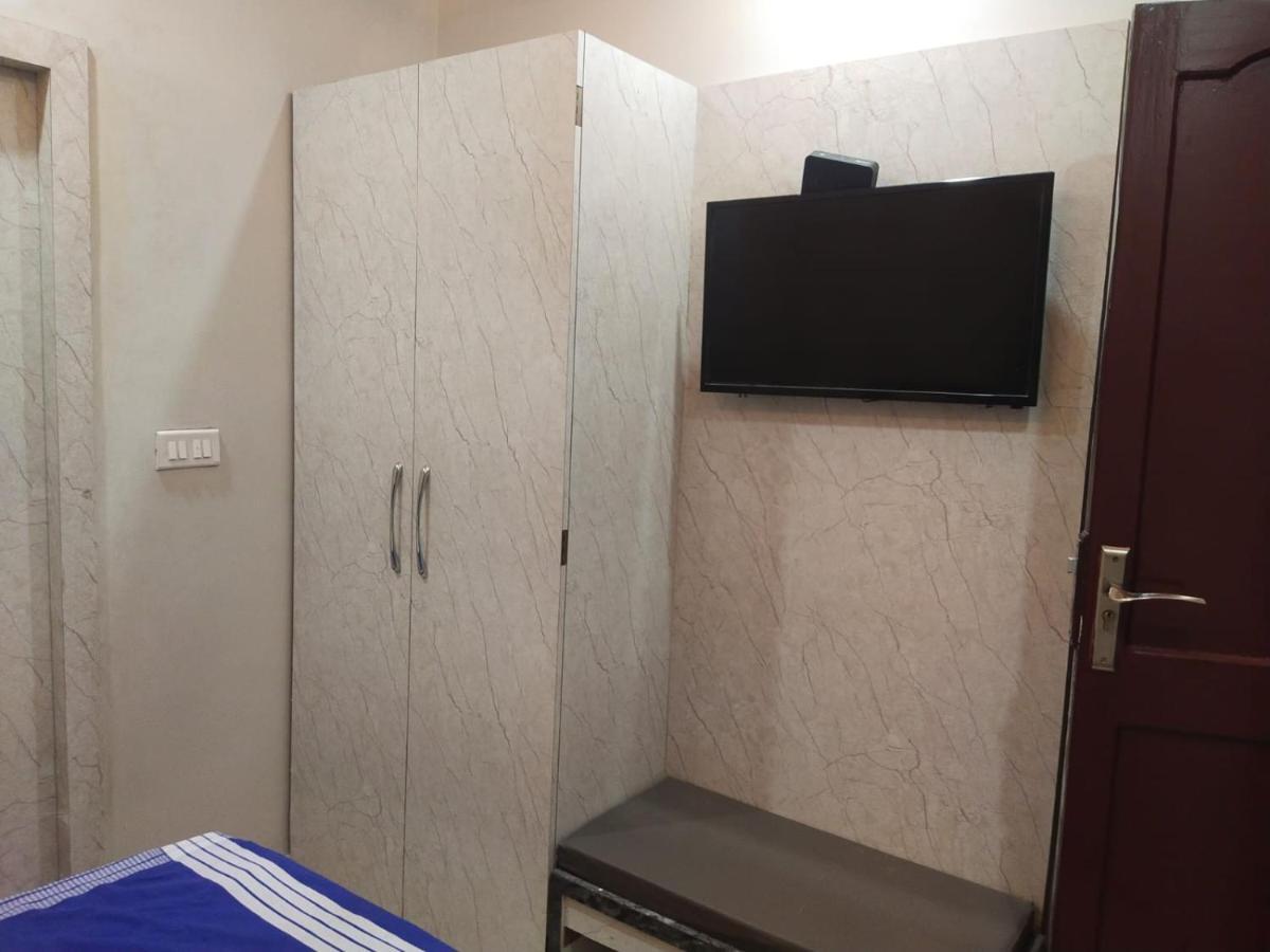 Hotel Gateway Kailash Βαρανάσι Εξωτερικό φωτογραφία
