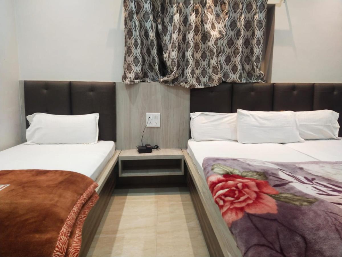 Hotel Gateway Kailash Βαρανάσι Εξωτερικό φωτογραφία
