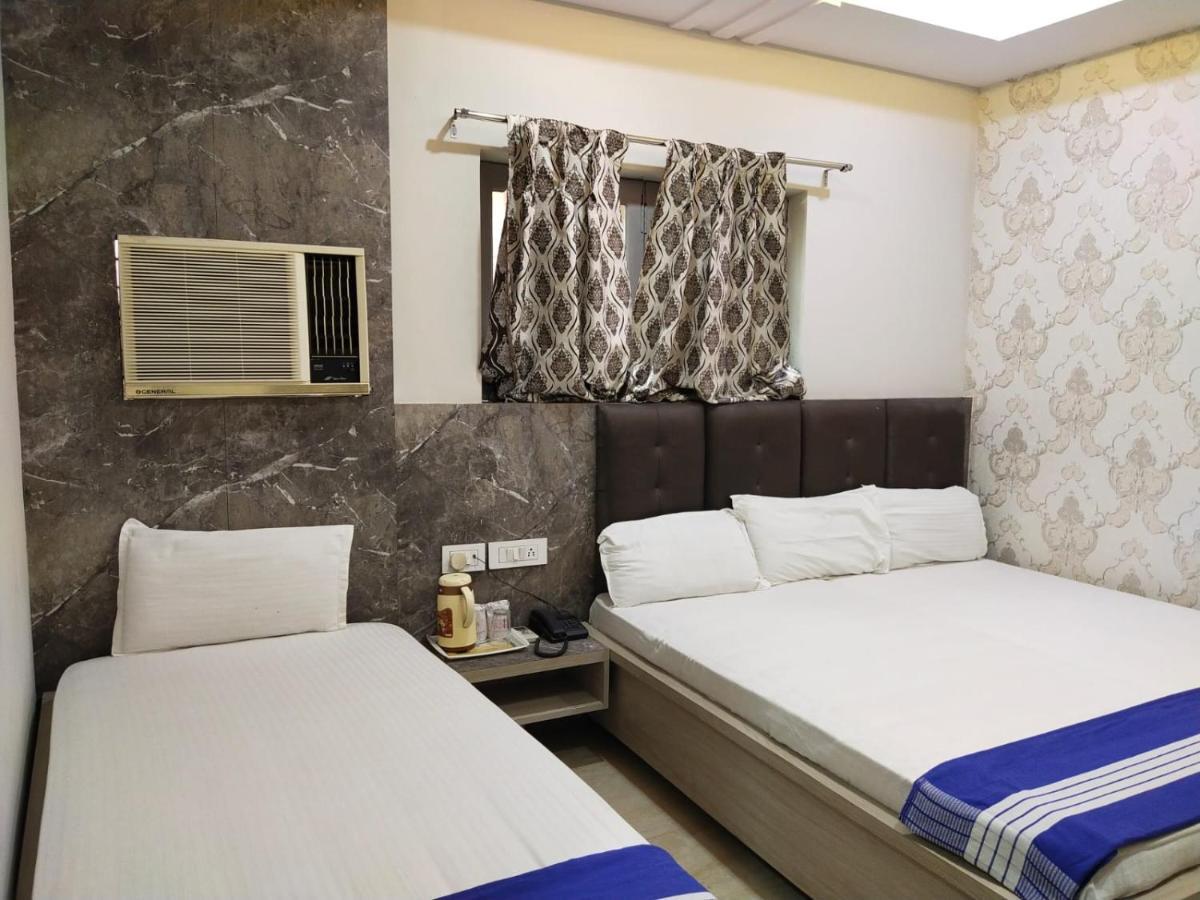 Hotel Gateway Kailash Βαρανάσι Εξωτερικό φωτογραφία