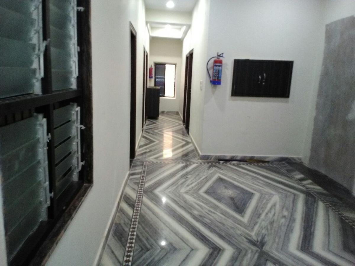 Hotel Gateway Kailash Βαρανάσι Εξωτερικό φωτογραφία